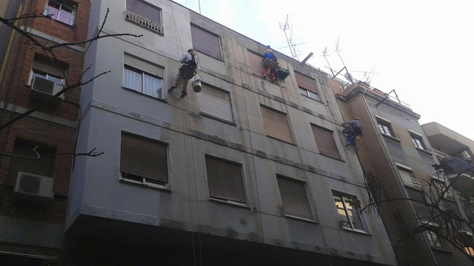 Edificio en Barcelona — impermeabilización de cubierta